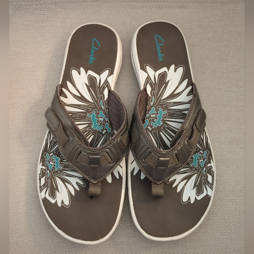 Clarks Womens Breeze Sea Flip-Flop Pewter Synthetic US Size 11 M